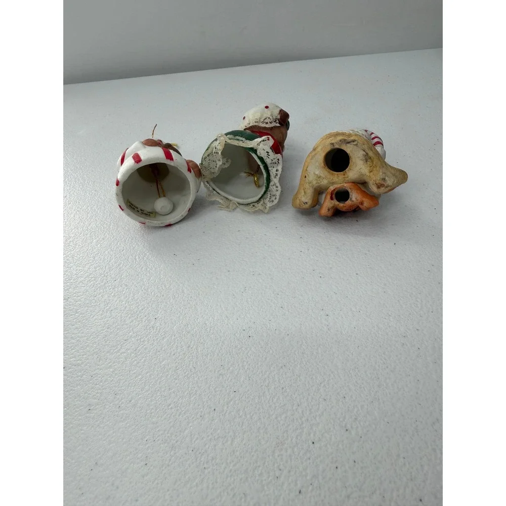 Giftco Vintage Christmas Bear Bell Ornaments Figurine Ceramic 1988 Set of 3 Red